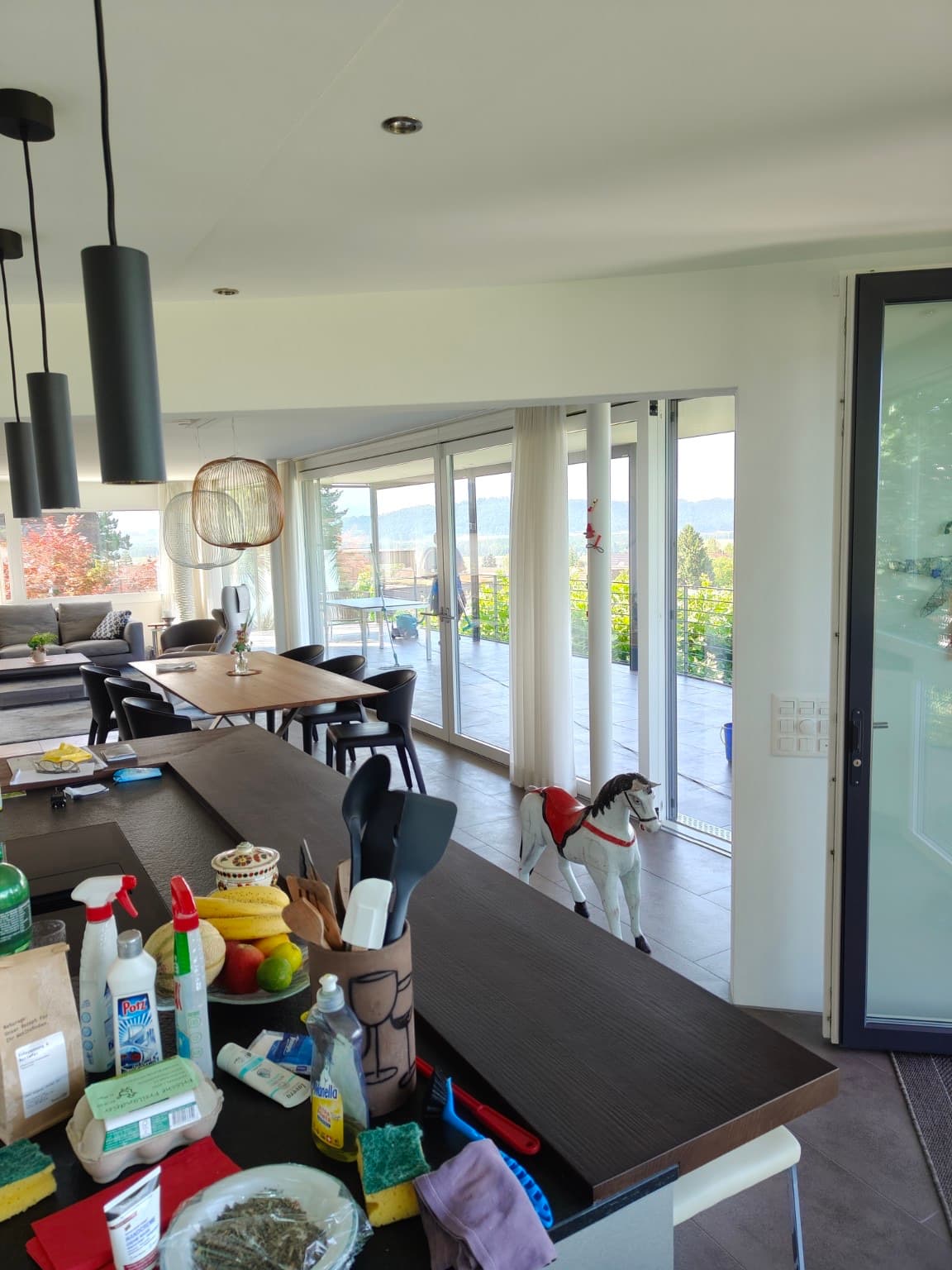 Makelloses modernes Wohninterieur